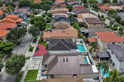8816 NW 149th Terrace, Miami Lakes, FL 33018 - Photo 35