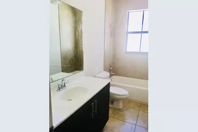 10310 NW 70th Ter, Doral, FL 33178 - Photo 27