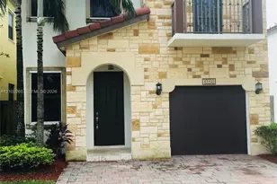 10310 NW 70th Terrace, Doral, FL 33178 - Photo 1