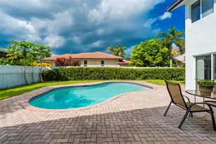 17315 SW 13th St, Pembroke Pines, FL 33029 - Photo 37