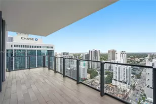 88 SW 7th St, Miami, FL 33130 - Photo 5