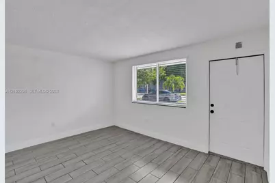 14190 W Dixie Hwy #2, North Miami, FL 33161 - Photo 5
