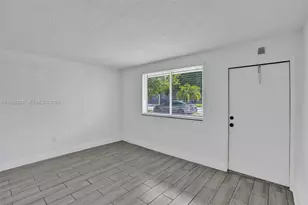 14190 W Dixie Hwy, North Miami, FL 33161 - Photo 5