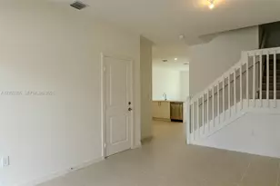 2534 SE 25th Dr, Homestead, FL 33035 - Photo 9