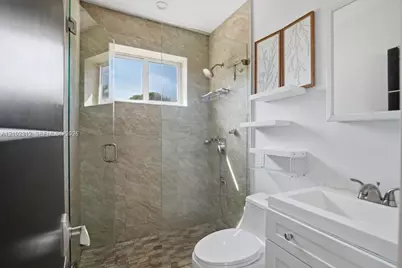 120 W 63rd St, Hialeah, FL 33012 - Photo 17