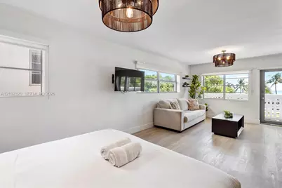 1024 Ocean Dr #A201, Miami Beach, FL 33139 - Photo 17