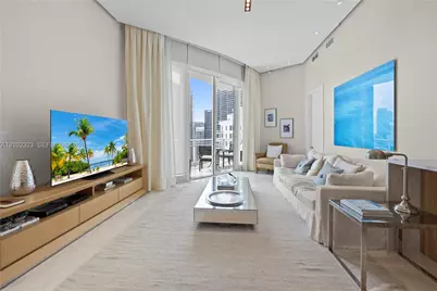 900 Brickell Key Blvd #3005, Miami, FL 33131 - Photo 7