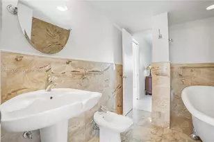1630 N Ocean Blvd, Pompano Beach, FL 33062 - Photo 15