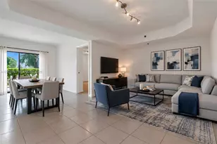 9300 Fontainebleau Blvd, Miami, FL 33172 - Photo 3