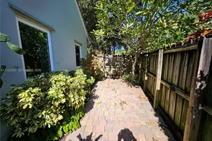 2016 NE 26th Dr, Wilton Manors, FL 33306 - Photo 41