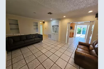 2016 NE 26th Dr, Wilton Manors, FL 33306 - Photo 7