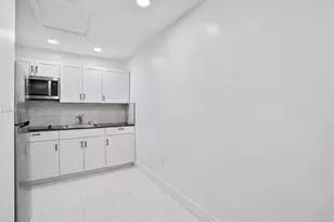 14320 SW 147th Ct, Miami, FL 33196 - Photo 27