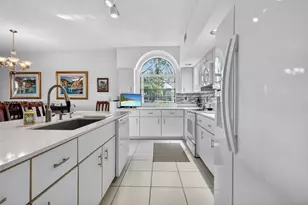 8033 Aberdeen Dr, Boynton Beach, FL 33472 - Photo 9