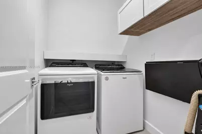 121 SW 170th Ave, Pembroke Pines, FL 33027 - Photo 31