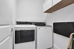 121 SW 170th Ave, Pembroke Pines, FL 33027 - Photo 31