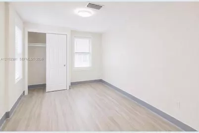 1296 NW 72nd St, Miami, FL 33147 - Photo 11