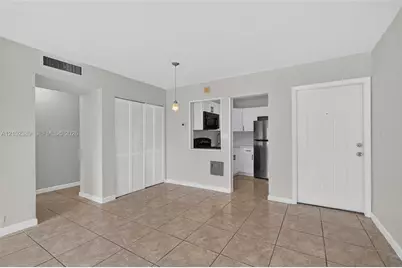 151 SE 6th Ave #16, Pompano Beach, FL 33060 - Photo 7