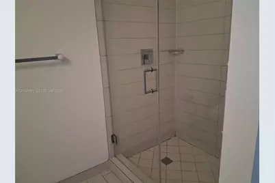 999 SW 1st Ave #2410, Miami, FL 33130 - Photo 9