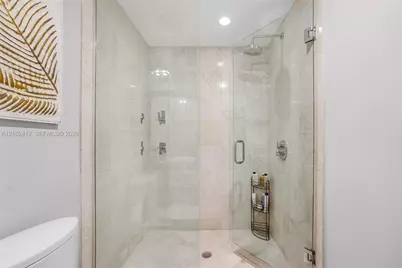 200 Biscayne Boulevard Way #4401, Miami, FL 33131 - Photo 21