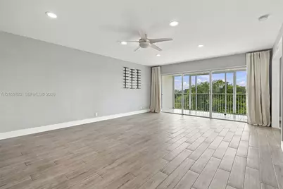 3050 N Palm Aire Dr #601, Pompano Beach, FL 33069 - Photo 13