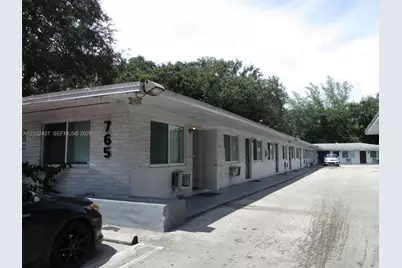 765 NE 121st St #3, North Miami, FL 33161 - Photo 5