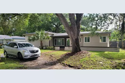 15110 NE 9th Ct #0, North Miami Beach, FL 33162 - Photo 1