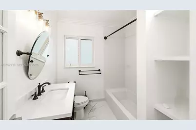 10690 NE 11th Ct #10690, Miami Shores, FL 33138 - Photo 23