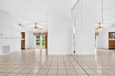 8500 NW 3rd St, Pembroke Pines, FL 33024 - Photo 5