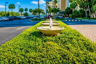11111 Biscayne Blvd, Miami, FL 33181 - Photo 49