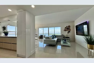 11111 Biscayne Blvd #16A, Miami, FL 33181 - Photo 15