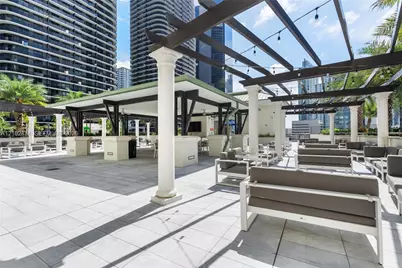 999 SW 1st Ave #2601, Miami, FL 33130 - Photo 21