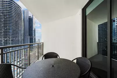 999 SW 1st Ave #2601, Miami, FL 33130 - Photo 17