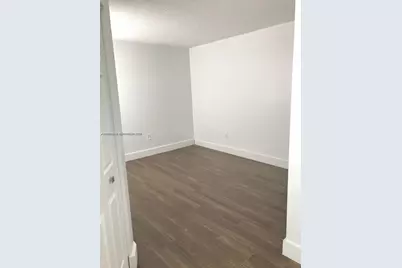 8670 NW 6th Ln #4-208, Miami, FL 33126 - Photo 9