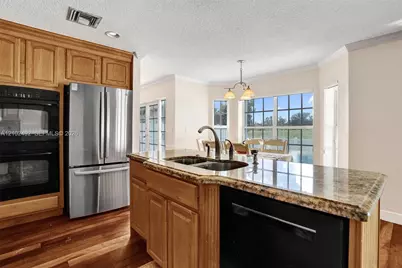 7860 NW 28th St, Margate, FL 33063 - Photo 25