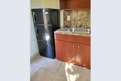13770 NE 20th Pl #3, North Miami Beach, FL 33181 - Photo 11