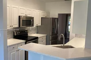 667 NW 170th Terrace, Pembroke Pines, FL 33028 - Photo 5