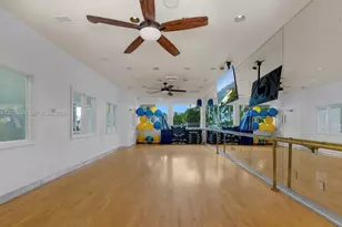 667 NW 170th Terrace, Pembroke Pines, FL 33028 - Photo 35