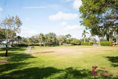 667 NW 170th Ter #667, Pembroke Pines, FL 33028 - Photo 51