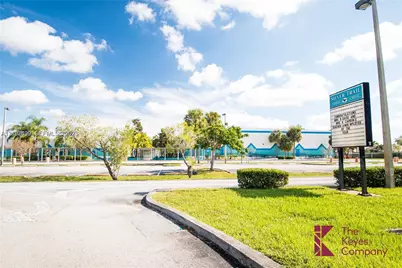 667 NW 170th Ter #667, Pembroke Pines, FL 33028 - Photo 53