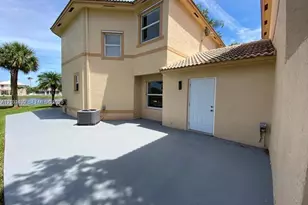 667 NW 170th Terrace, Pembroke Pines, FL 33028 - Photo 21