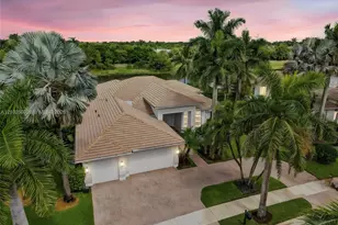 1378 Victoria Isle Dr, Weston, FL 33327 - Photo 1