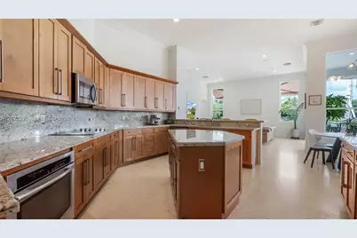 1378 Victoria Isle Dr, Weston, FL 33327 - Photo 17