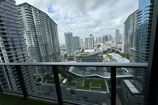 45 SW 9th St, Miami, FL 33130 - Photo 23