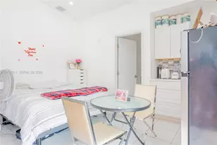 14926 SW 38th St, Miami, FL 33185 - Photo 9
