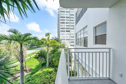 2100 Sans Souci Blvd #B111, North Miami, FL 33181 - Photo 33