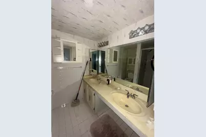 3905 Sheridan St, Hollywood, FL 33021 - Photo 17