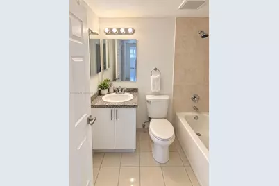 5930 W 25th Ct #102, Hialeah, FL 33016 - Photo 11