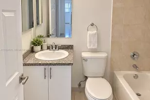 5930 W 25th Ct, Hialeah, FL 33016 - Photo 11