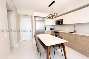 1300 Brickell Bay Dr, Miami, FL 33131 - Photo 3