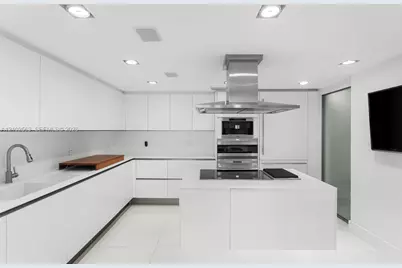 10155 Collins Ave #1210, Bal Harbour, FL 33154 - Photo 15